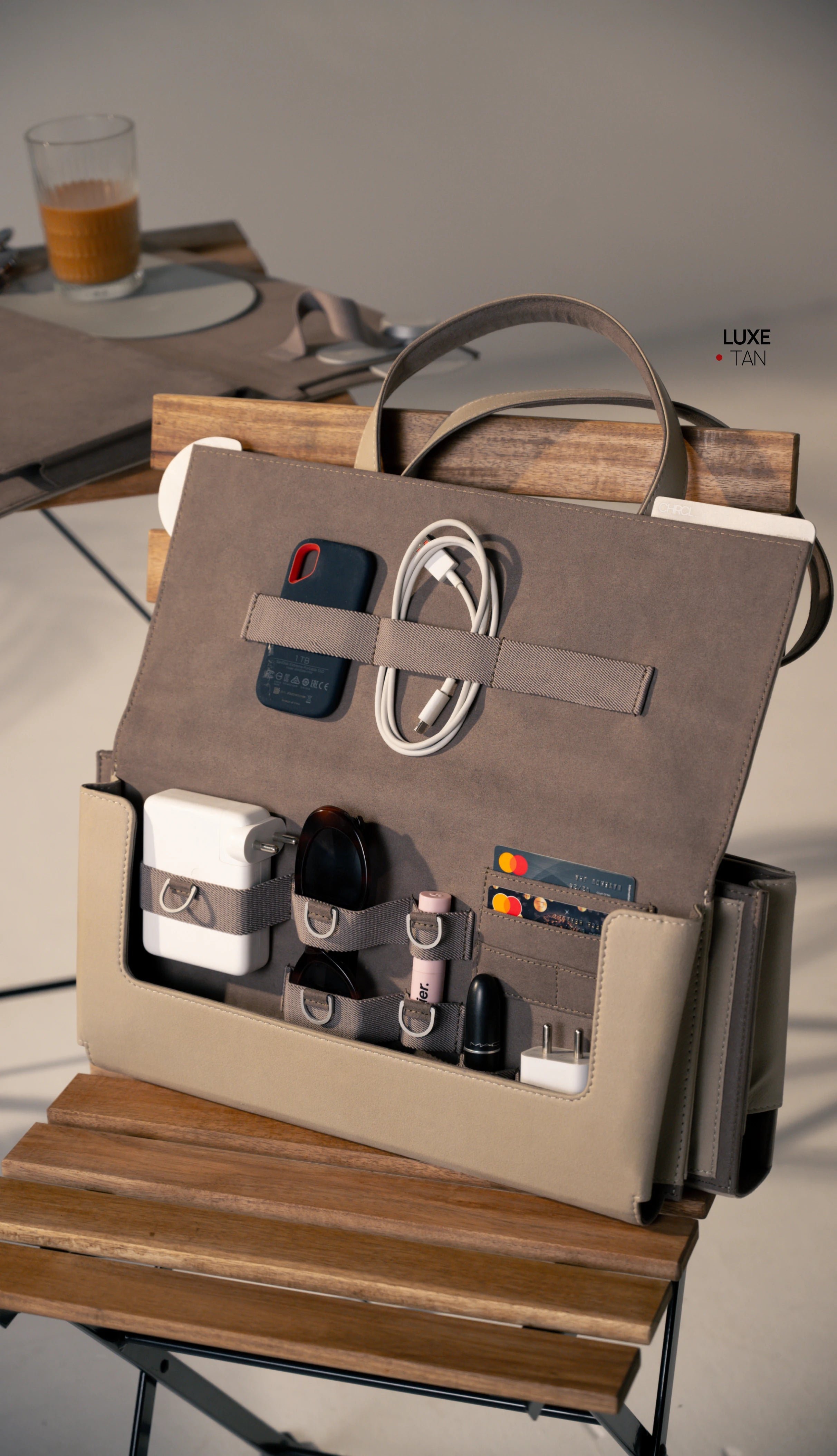 Storage compartments in the charcoal tote